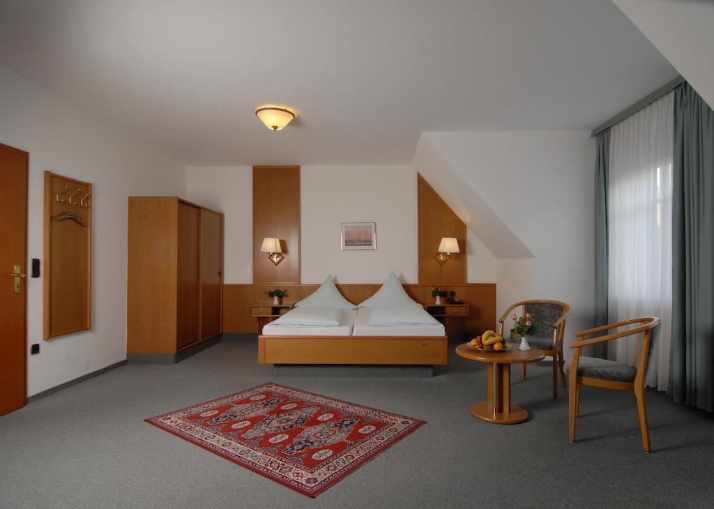 Stadthotel Muenze Bad Mergentheim Szoba fotó